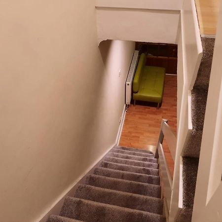 Relevant Properties Welling Екстериор снимка